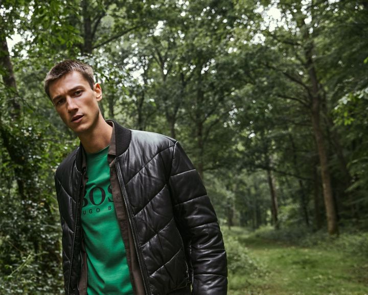 mannen in verantwoorde BOSS-stijlen van Olivenleder®