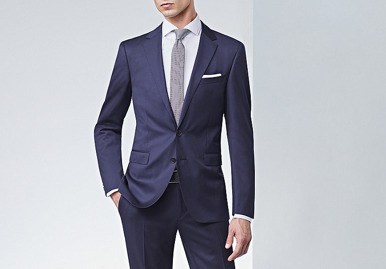 Boss 12 Rules Of Suits For Men, What Size Coat To Wear Over A Suit