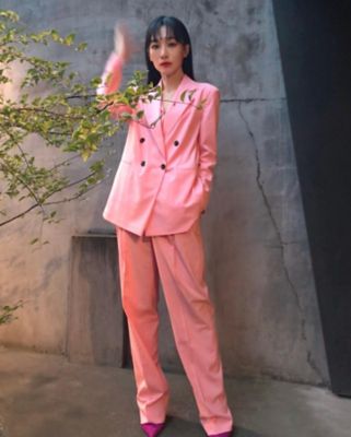 Influencer on Instagram wearing BOSSxRussellAthletics styles